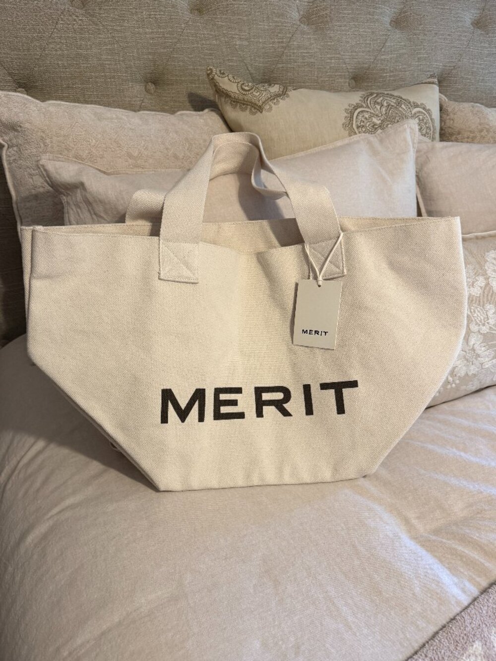 MERIT The Everything Bag canvas tote - Brand New with tag - Picture 1 of 5